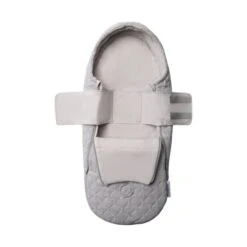 Bugaboo Newborn Inlay Light Grey 8 Bugaboo Newborn Inlay Light Grey -Stokke Shop bugaboo newborn inlay light grey c159